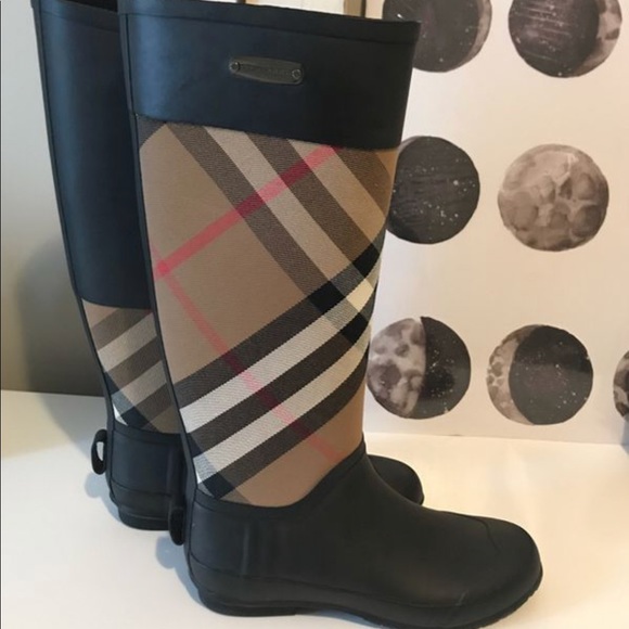 Authentic Burberry Clemence Rain Boots - Brand New - Picture 2 of 7